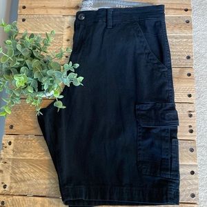 Chaps Coastland Wash Stretch Black Men’s Cargo Shorts Size 32 Waist